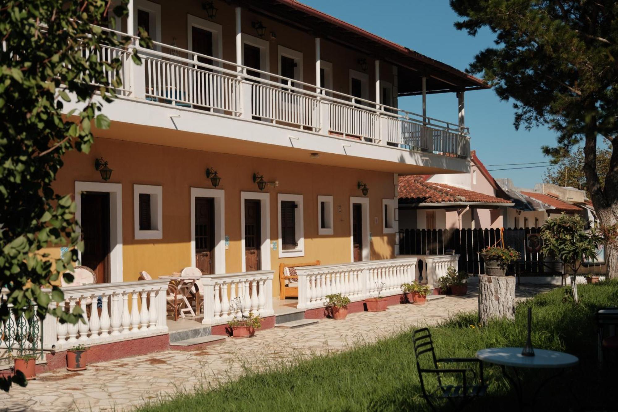 Serengeti Nap Comfy Rooms Sidari  Exterior photo